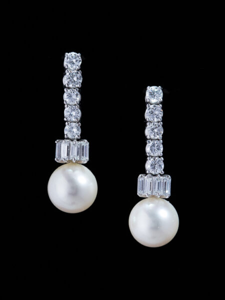 Vintage Diamond And Saltwater Pearl Elegant Earrings